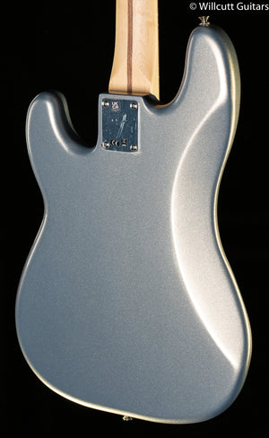 Fender Player Precision Bass Silver Pau Ferro Bass Guitar