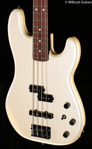 Fender Duff McKagan Precision Bass, Rosewood Fingerboard, Pearl White (216) Bass Guitar