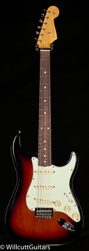 Fender Robert Cray Stratocaster, Rosewood Fingerboard, 3-Color Sunburst (562)