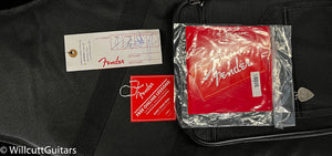 Fender Player Plus Jazz Bass V Maple Fingerboard Fiesta Red (490)