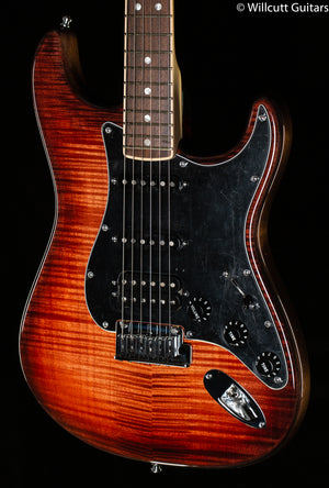 Fender Dealer Event Select Strat, Red/Black Flame