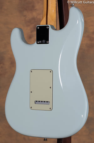 Fender American Special Stratocaster Sonic Blue USED