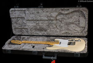 fender-parallel-universe-whiteguard-stratocaster-007