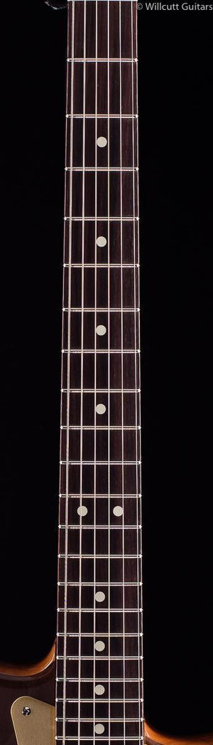 fender-american-custom-ltd-walnut-roasted-stratocaster-806