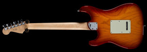 fender-american-elite-stratocaster-tobacco-sunburst-ebony-524