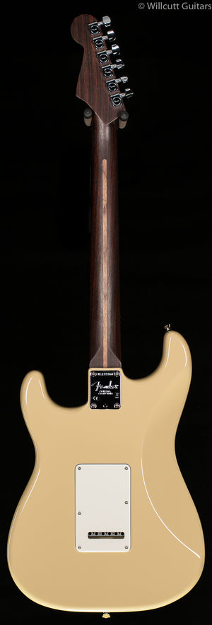 Fender Limited Edition American Professional Stratocaster Rosewood Neck Desert Sand