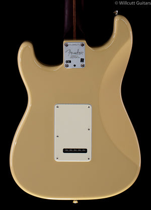 Fender Limited Edition American Professional Stratocaster Rosewood Neck Desert Sand