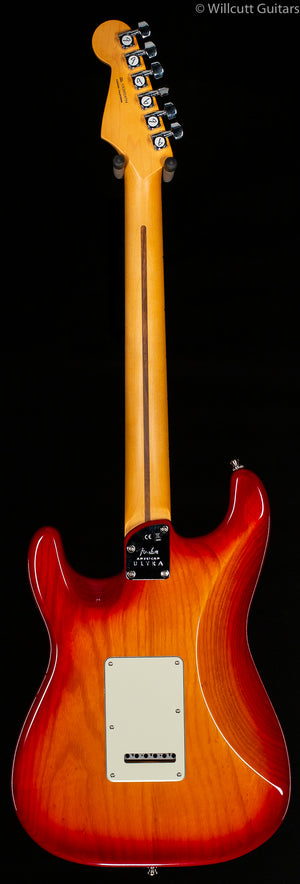 Fender American Ultra Stratocaster® HSS, Maple Fingerboard, Plasma Red Burst