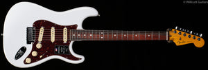 Fender American Ultra Stratocaster Arctic Pearl Rosewood Fingerboard