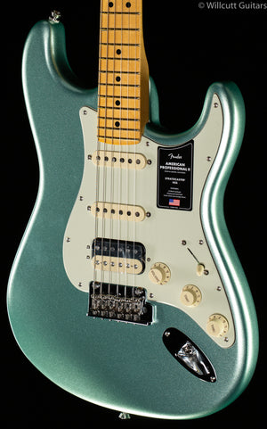 Fender American Professional II Stratocaster® HSS, Maple Fingerboard, Mystic Surf Green