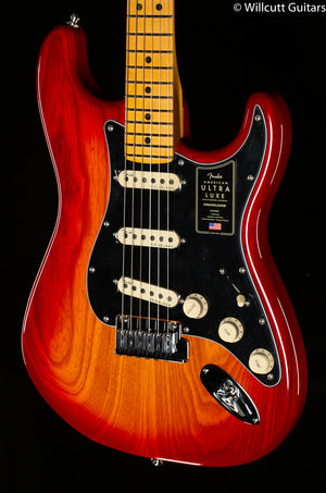 Fender American Ultra Luxe Stratocaster Maple Fingerboard Plasma Red Burst (092)