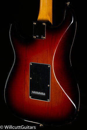 Fender Stevie Ray Vaughan Stratocaster 3-Color Sunburst (000)