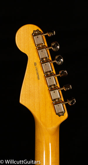 Fender Stevie Ray Vaughan Stratocaster 3-Color Sunburst (000)