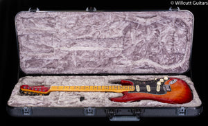 Fender American Ultra Luxe Stratocaster Maple Fingerboard Plasma Red Burst (310)