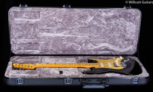 Fender American Ultra Stratocaster HSS Texas Tea Maple Fingerboard