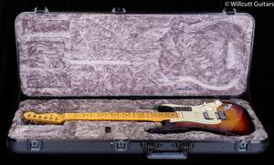 Fender American Ultra Stratocaster HSS Ultraburst Maple (810)