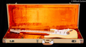 Fender Yngwie Malmsteen Stratocaster, Scalloped Maple Fingerboard, Vintage White (709)