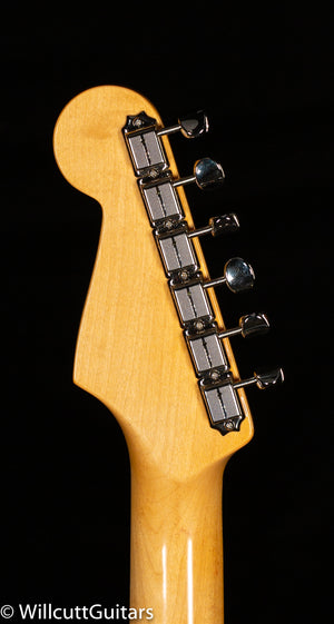 DEMO Fender American Original '60s Stratocaster 3-Color Sunburst