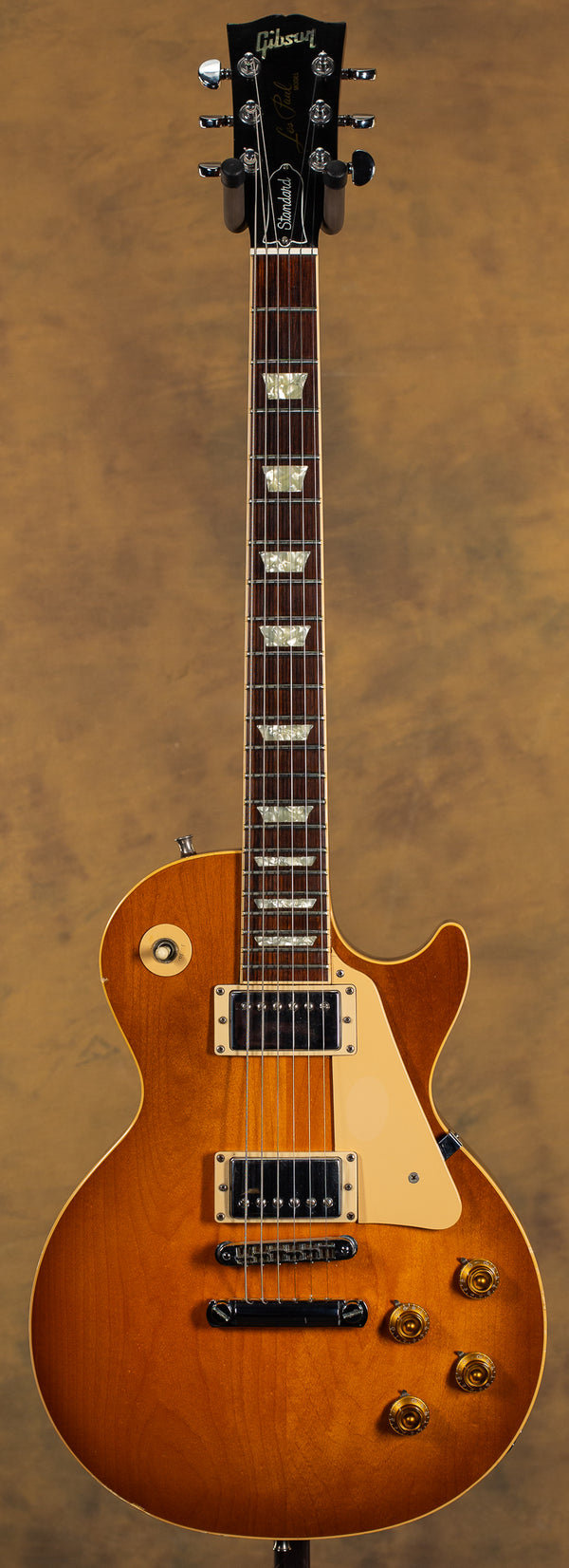 ギター Gibson Les Paul Standard 2000 Lefty 2000 Gibson Les Paul Classic Goldtop Left Handed Lefty