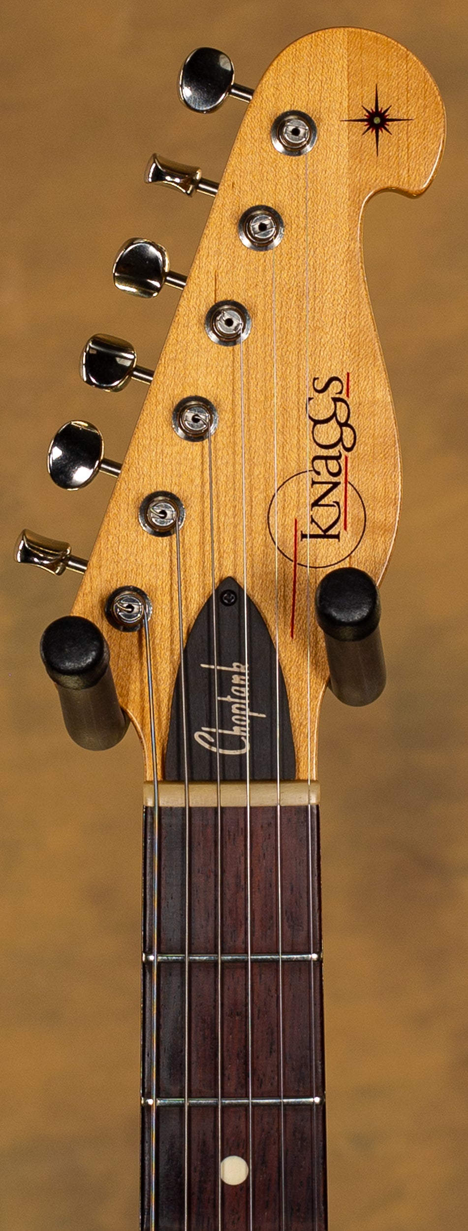 Knaggs Choptank Tier 3 Aged Ivory (018)