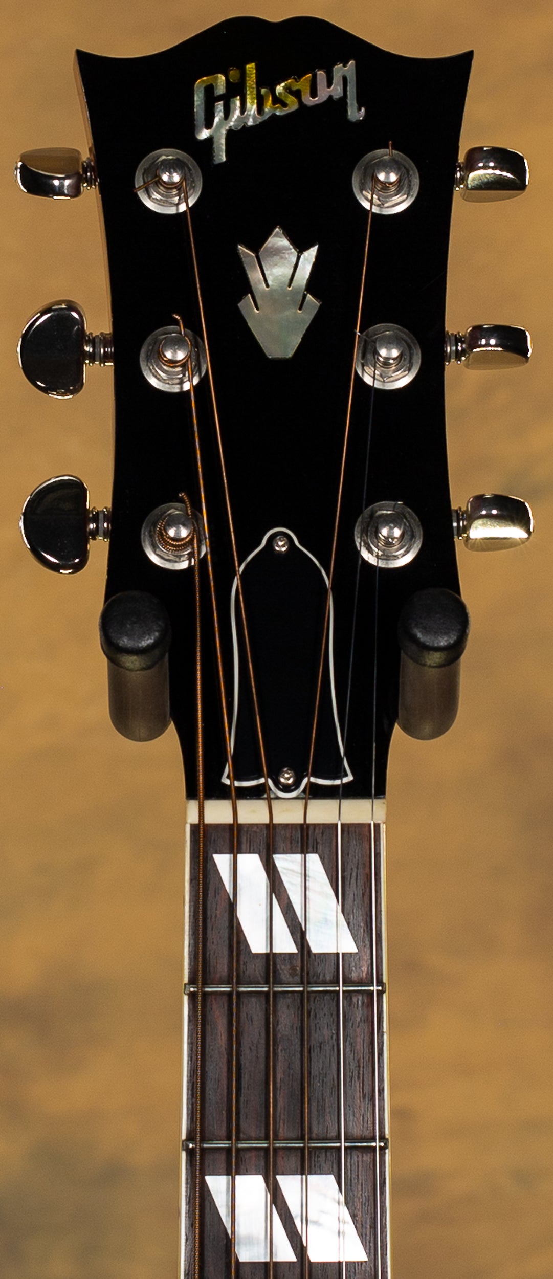 2007 Gibson Dove Natural Acoustic Guitar