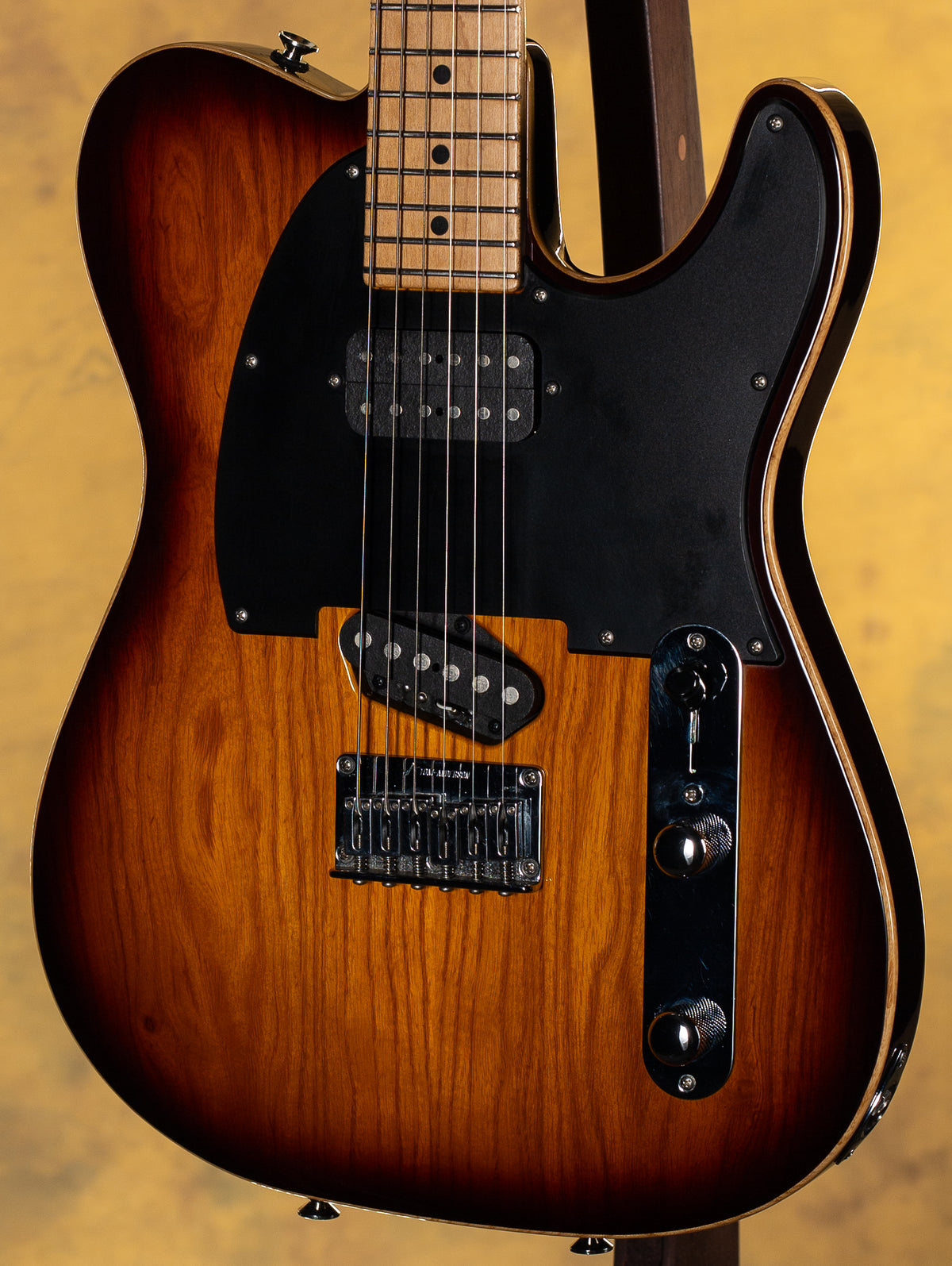 2017 Tom Anderson T Classic Tobacco Burst with Binding