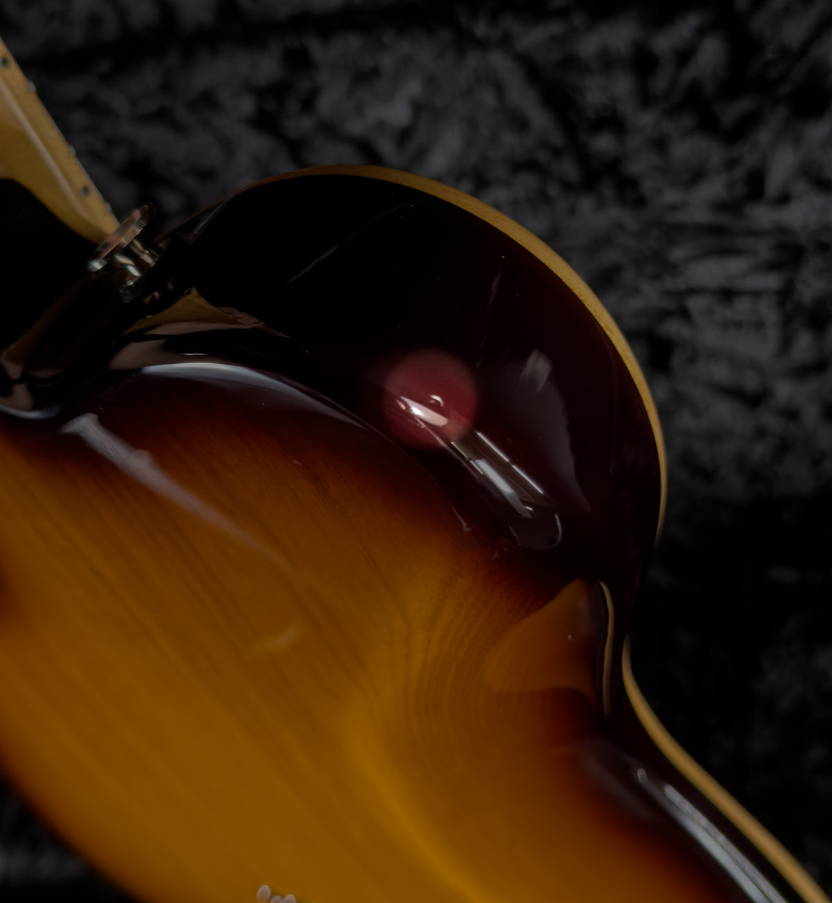 2017 Tom Anderson T Classic Tobacco Burst with Binding