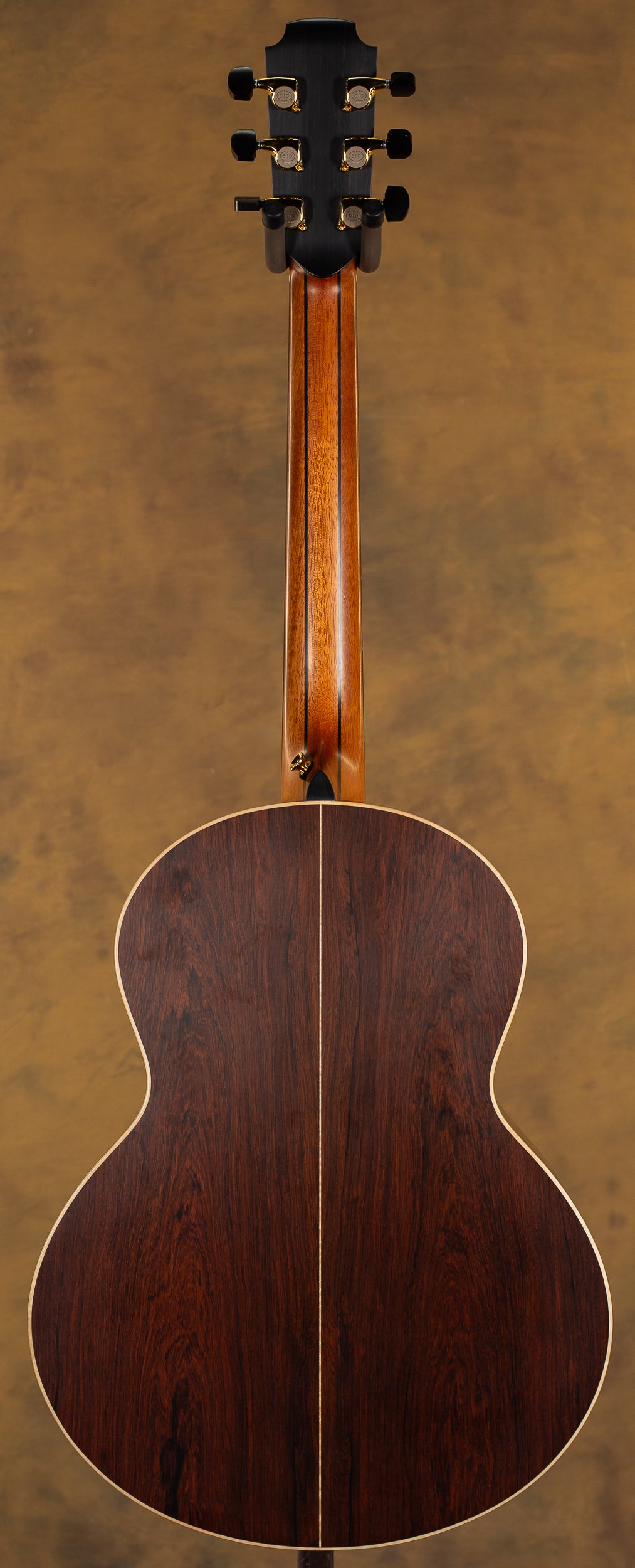 Lowden S-35