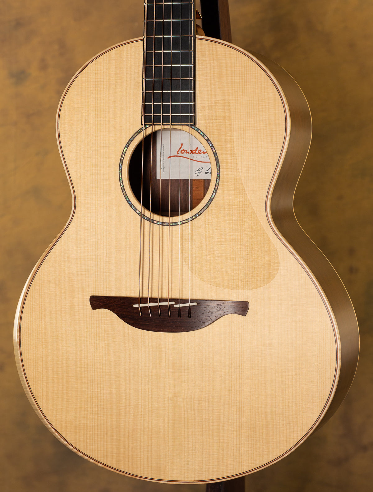 Lowden S-35