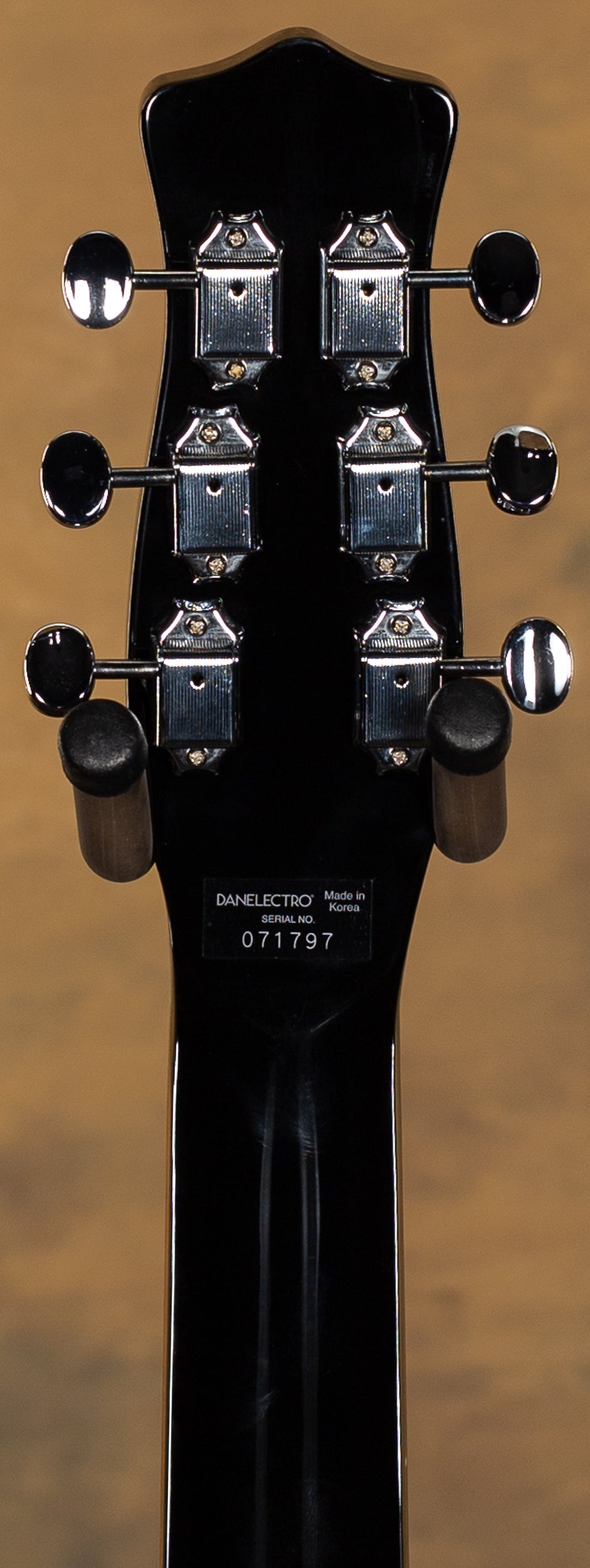 Danelectro 59M NOS+ Metalflake Blue