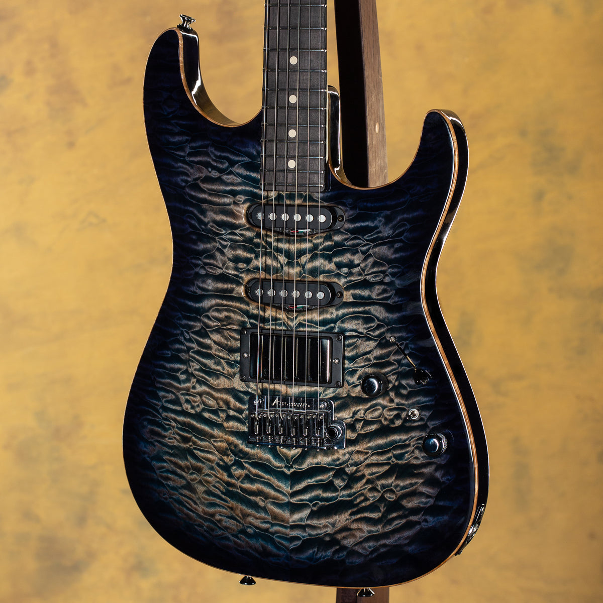 2023 Tom Anderson Guitarworks Drop Top Natural Arctic Blue Burst with Binding