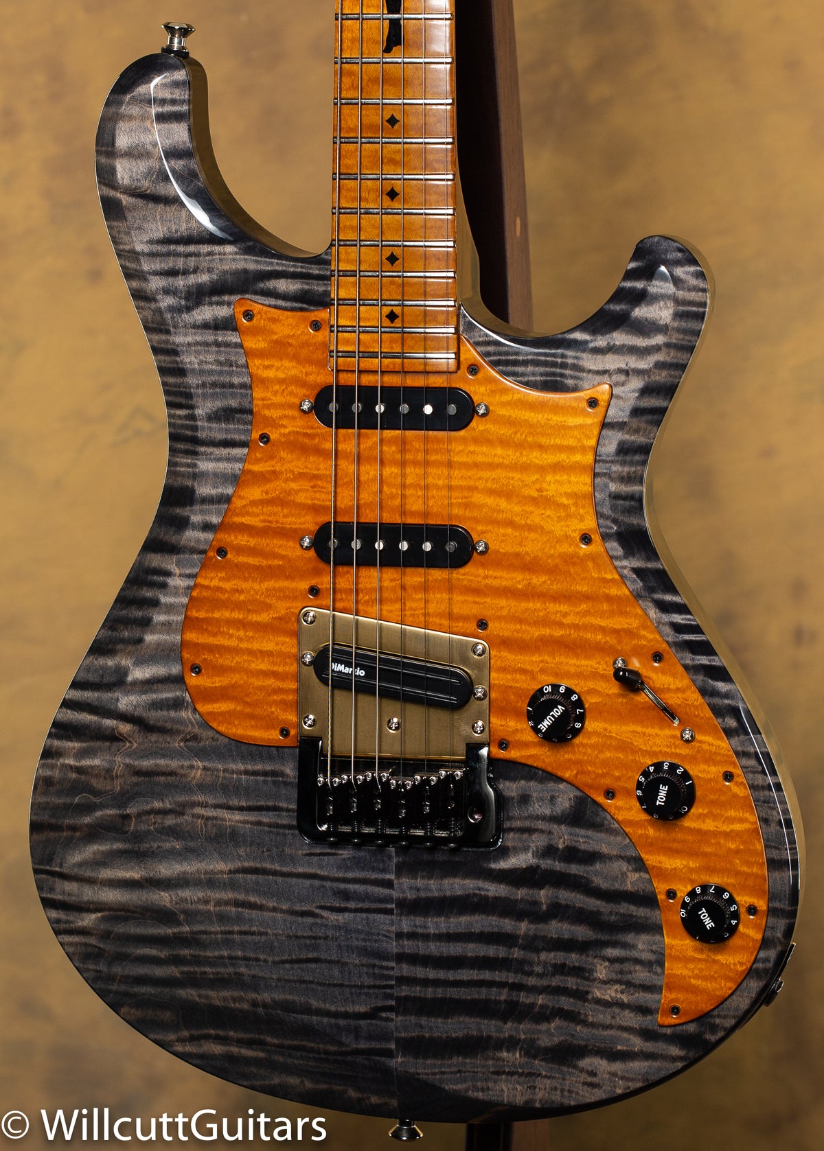Knaggs Severn Trem Larry Mitchell Faded Onyx