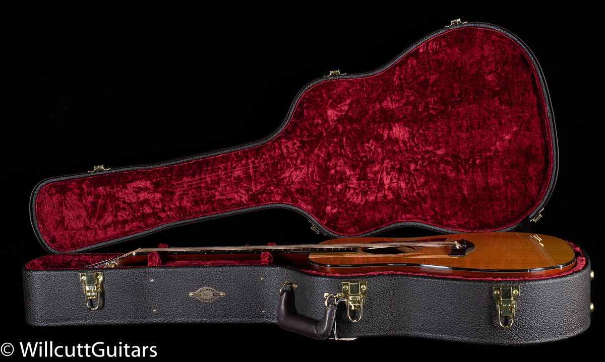 2016 Taylor 510 Acoustic Guitar