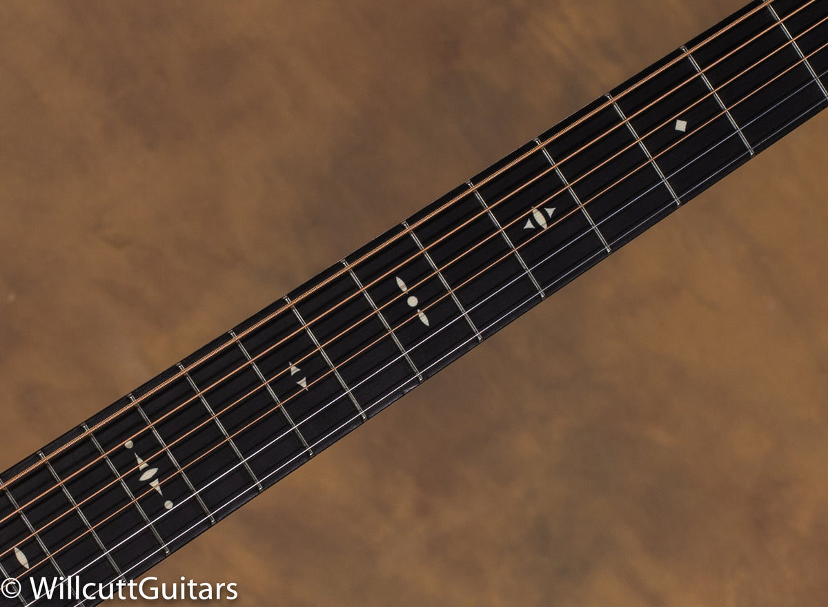 2016 Taylor 510 Acoustic Guitar