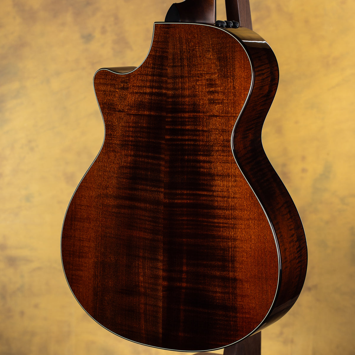 2015 Taylor 612ce Grand Concert Acoustic Electric Guitar