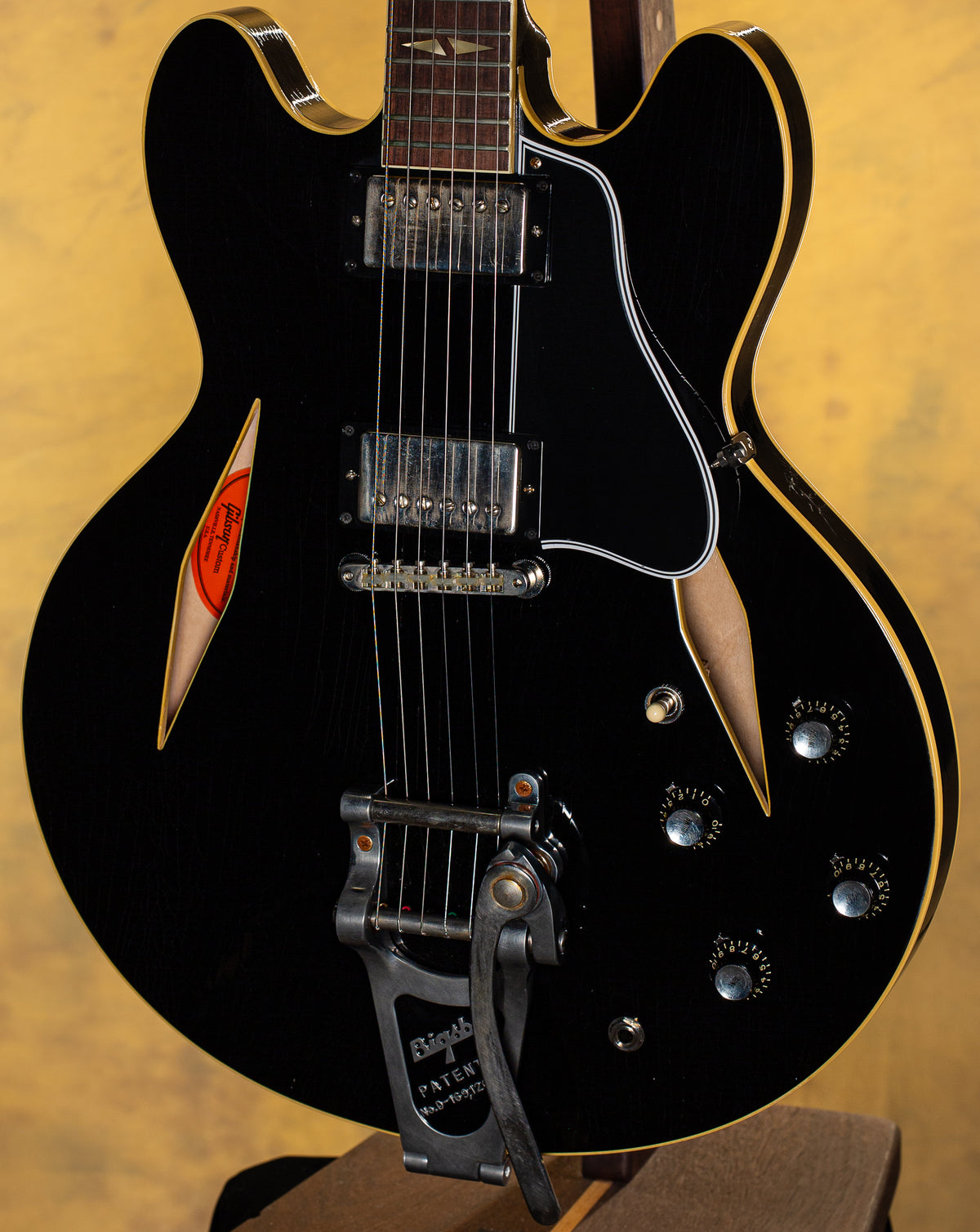2021 Gibson Custom Shop Murphy Lab 1964 Trini Lopez Standard Reissue Ebony Ultra Light Aged w/ Bigsby