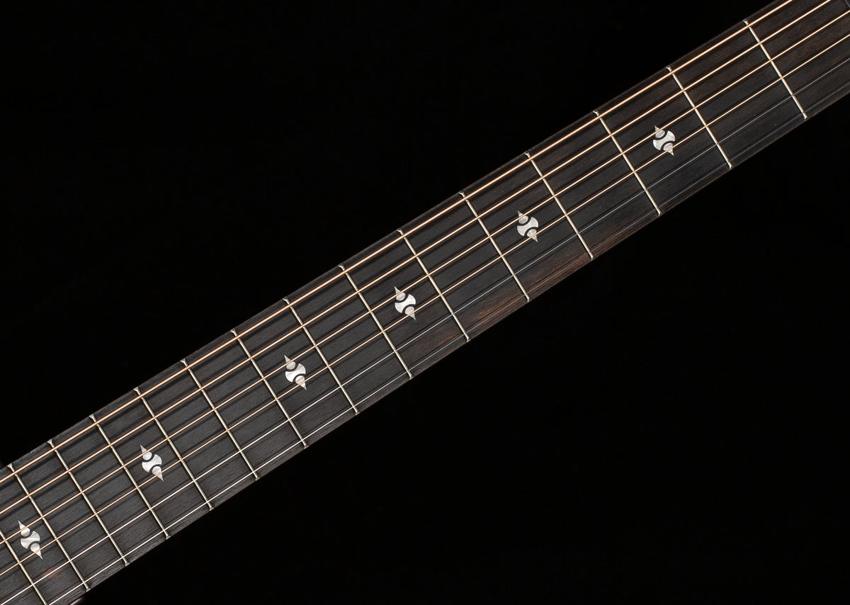 Taylor Builder&#39;s Edition 314ce LTD Ash/Sitka 50th Anniversary Kona Burst Top (012)