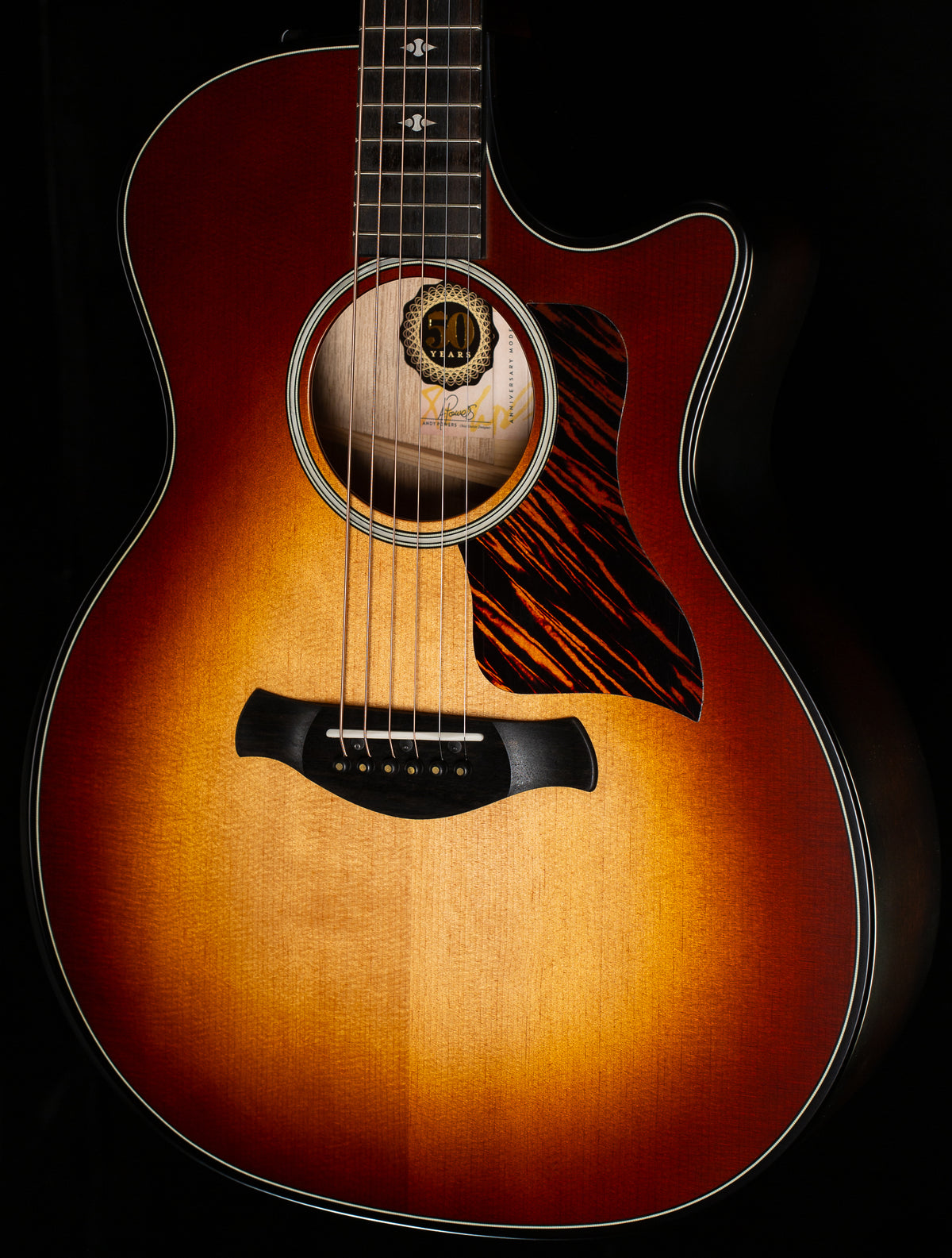 Taylor Builder&#39;s Edition 314ce LTD Ash/Sitka 50th Anniversary Kona Burst Top (075)