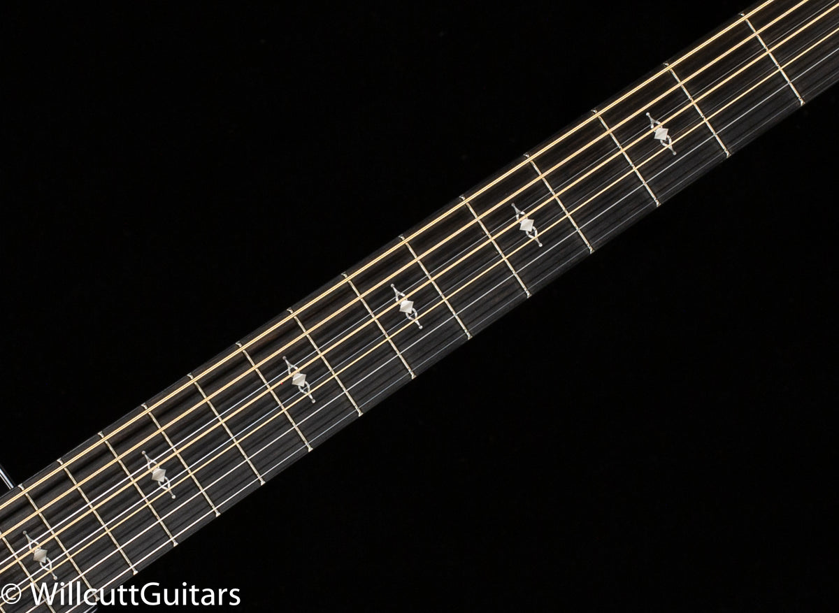 Taylor 326ce Baritone-8 Special Edition Mahogany (132)