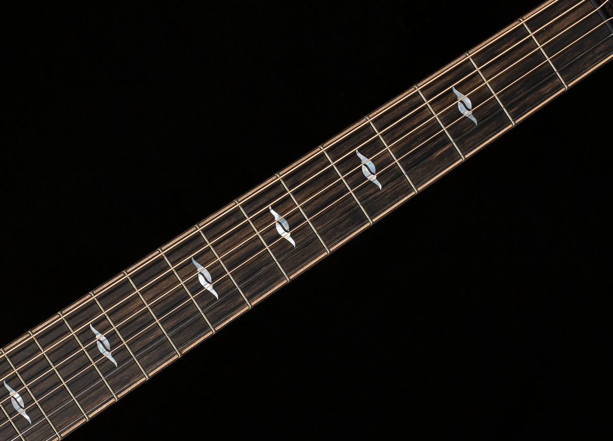 Taylor Next Generation 812ce Indian Rosewood/Sitka (063)