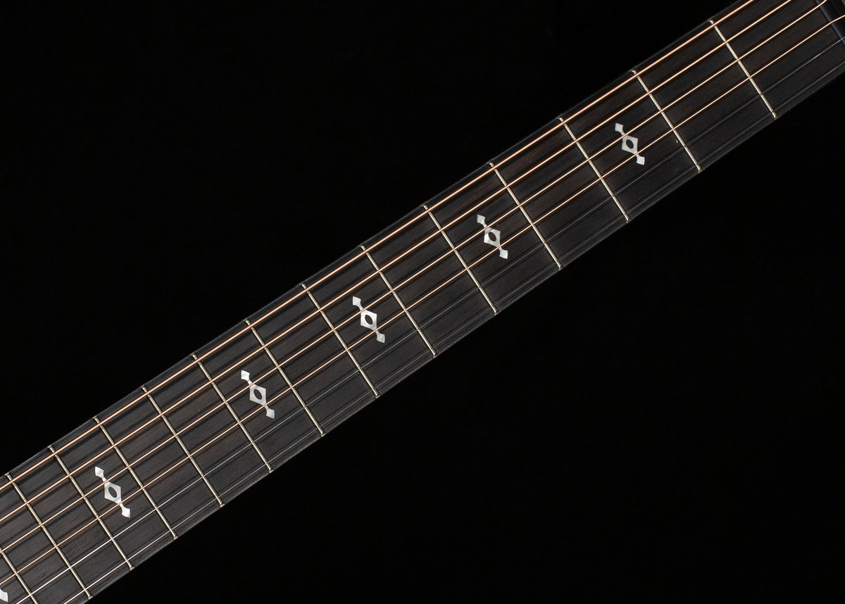 Taylor Next Generation 324ce Sapele/Mahogany (014)