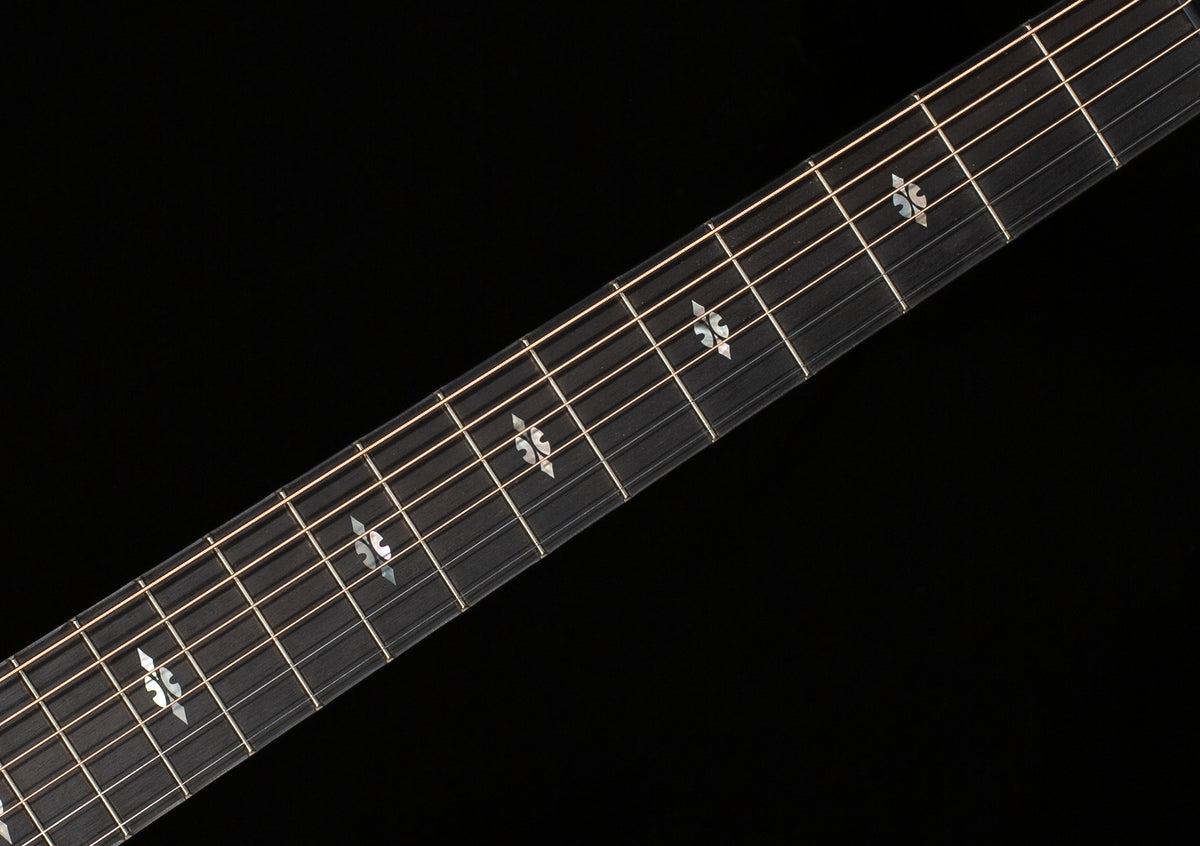 Taylor Next Generation 714ce Indian Rosewood/Cedar (004)