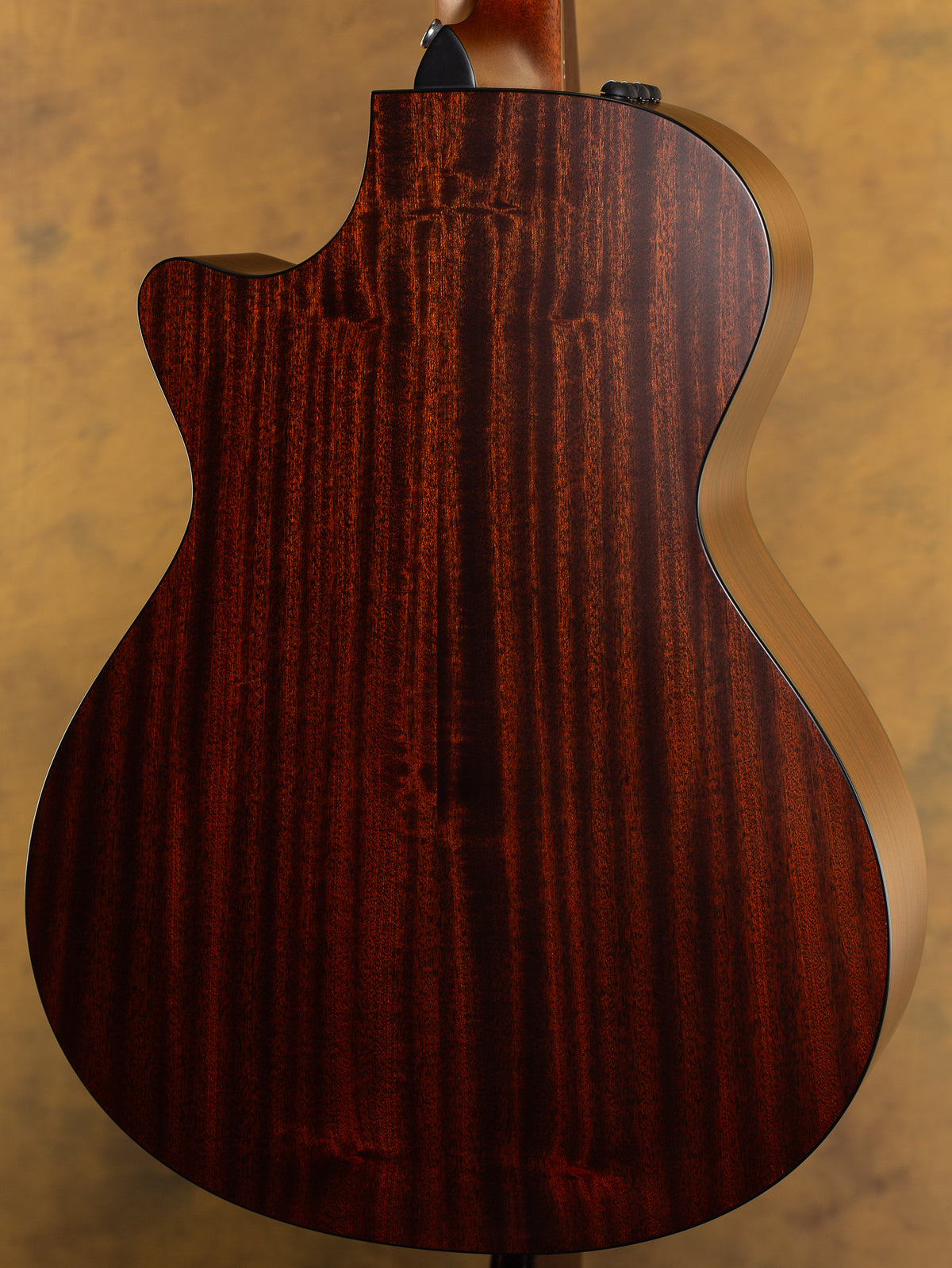 2022 Taylor 352ce 12-String
