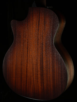 Taylor American Dream AD24ce Grand Auditorium Shaded Edge Burst (074)