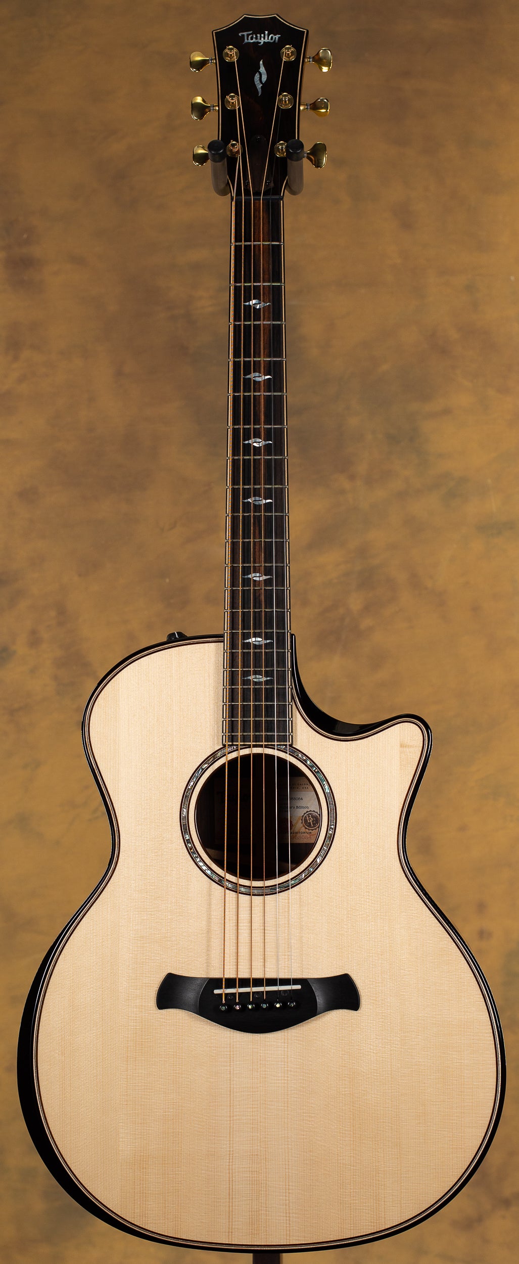 2023 Taylor 814ce Builders Edition