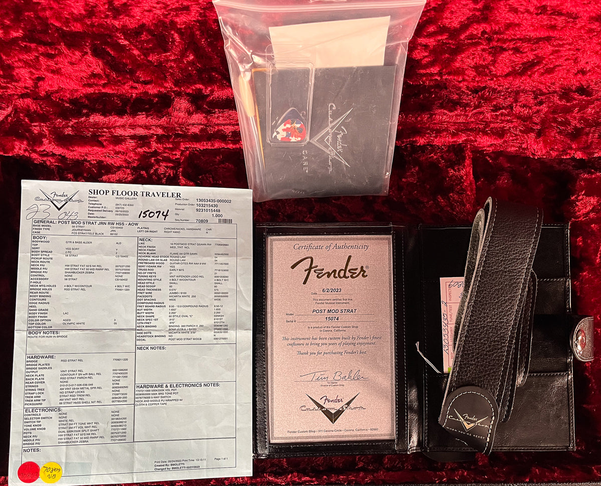 Fender Custom Shop Postmodern Stratocaster Journeyman HSS Aged Olympic White