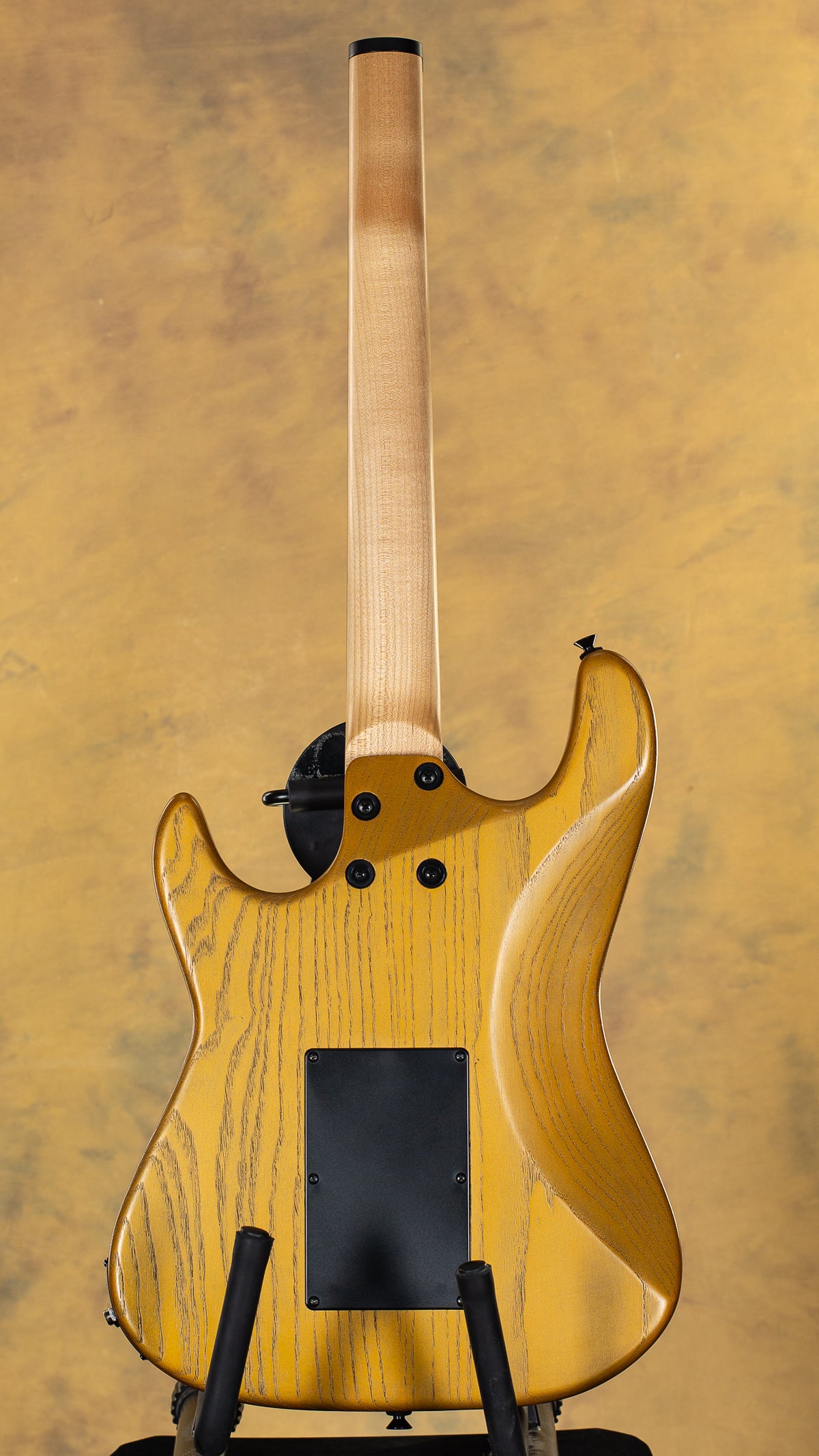 2021 Kiesel Delos Headless 6 Gold Top