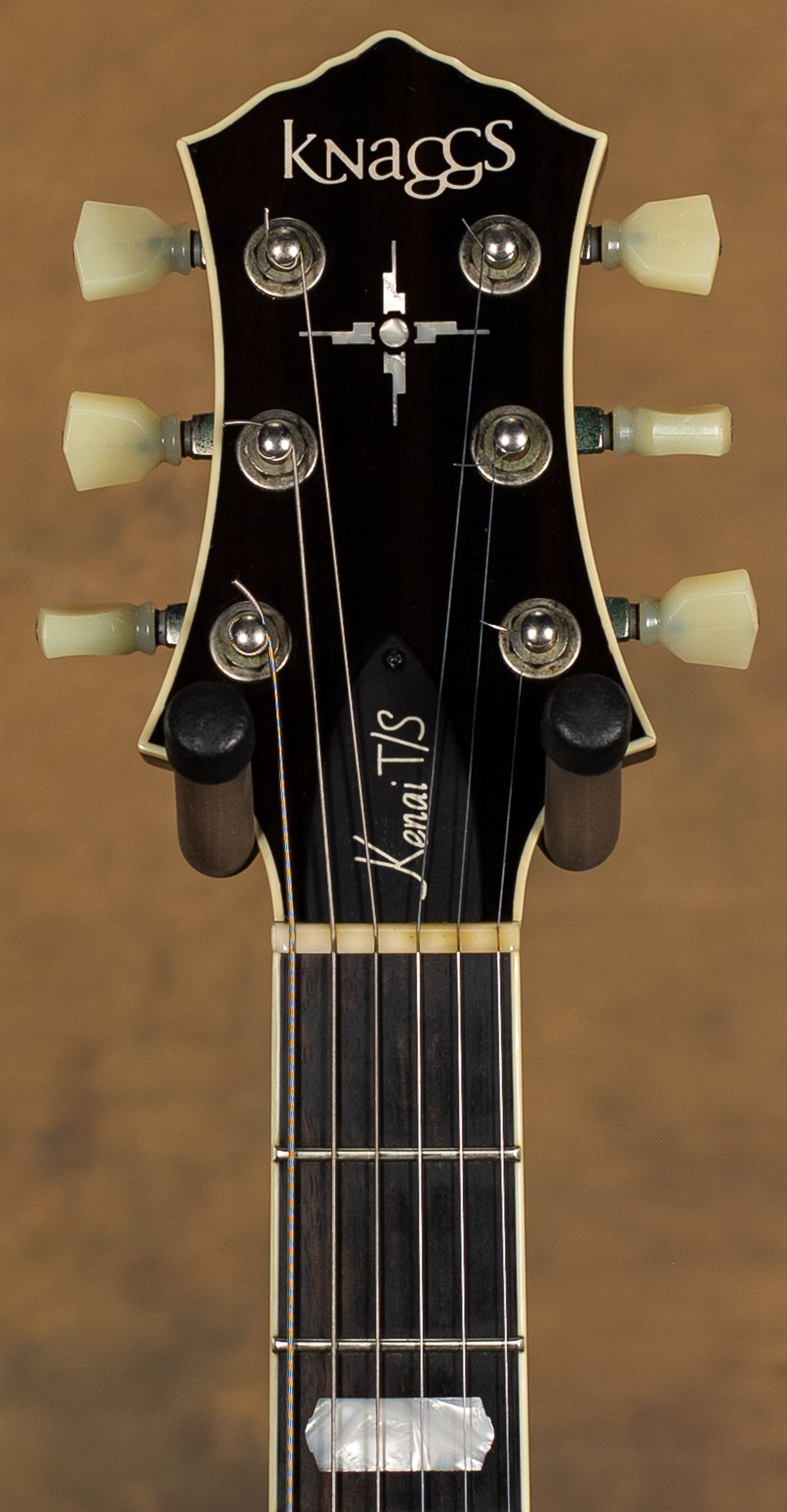 Knaggs Eric Steckel Kenai T/S Black Gloss Relic