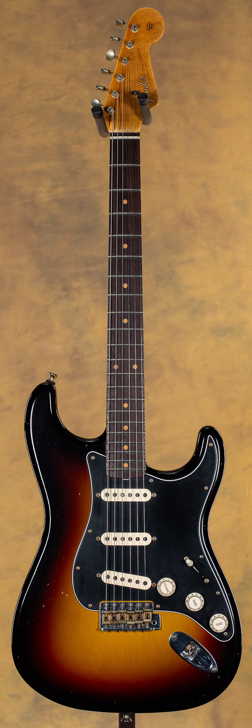2024 Fender Custom Shop Postmodern Strat Journeyman Relic Rosewood Fingerboard 3-Color Sunburst