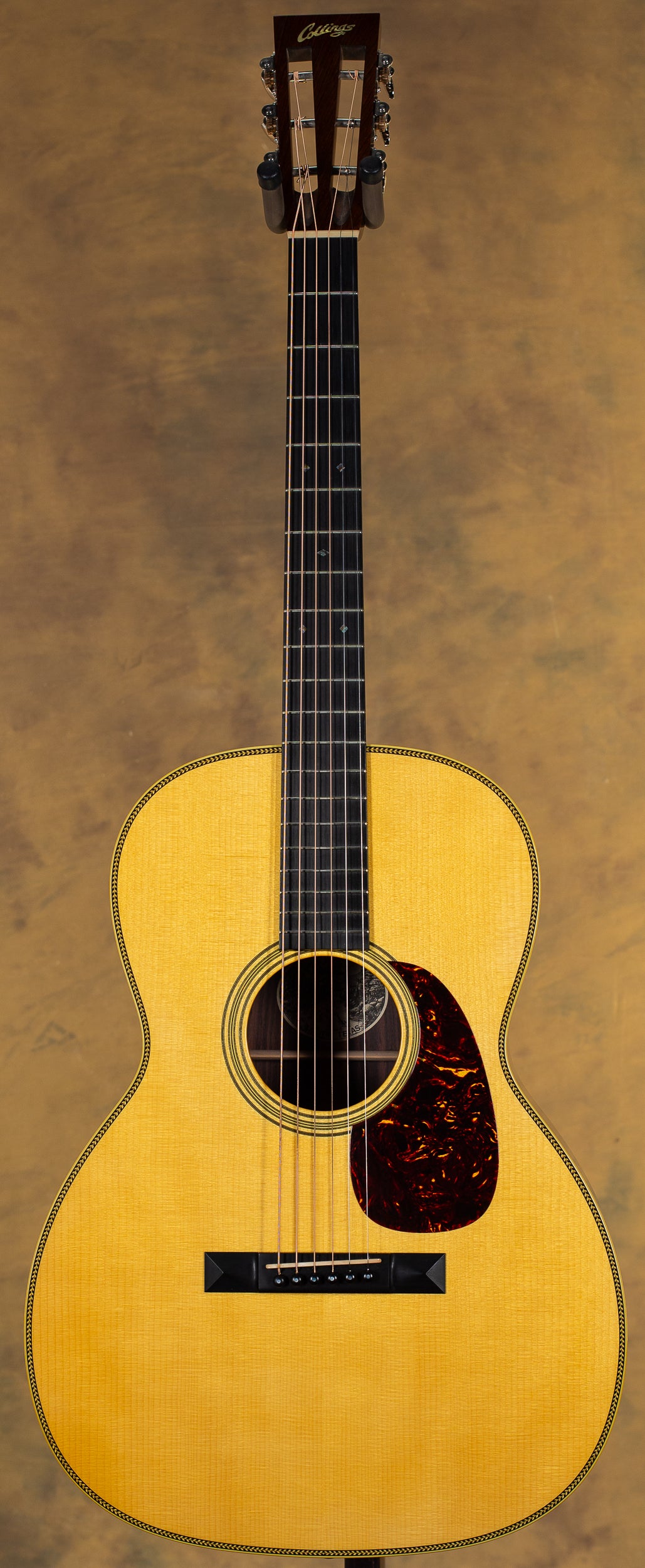 2011 Collings 0002H A Varnish (649)